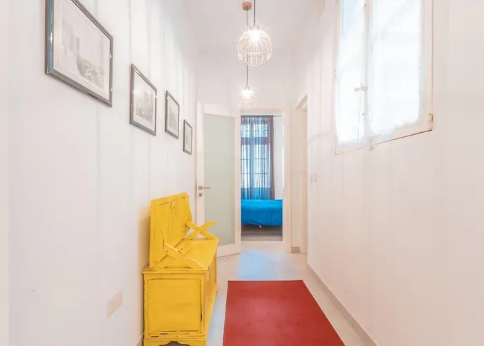 Blue Waves With Maltese Balcony * La Valeta