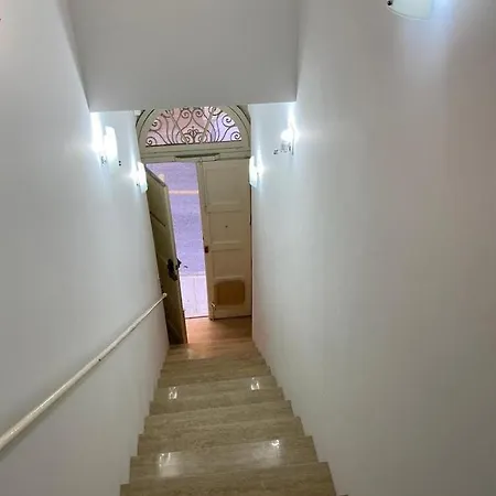 Blue Waves With Maltese Balcony Apartamento *